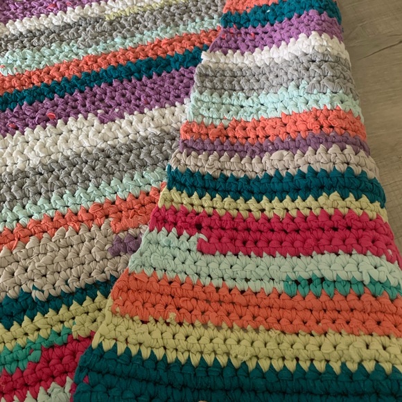 Rug. NWOT - Picture 9 of 9